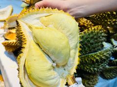 -领鲜活海鲜榴莲自助火锅(东门店)