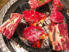 -山川小町·极番烧肉(新地假日广场店)
