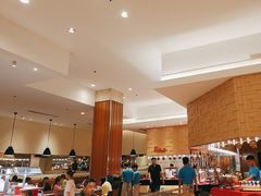 -亚龙湾希尔顿自助餐厅·海鲜·烧烤·沙滩BBQ·现场乐队