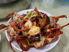 -三亚火车头万人海鲜广场