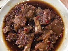 辛辣猪蹄-贤花饭店(城阳店)