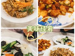 -鑫巴蜀小镇 · 水煮鱼专研店(玉桥店)