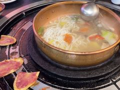 -阿山卓·野生菌火锅·纳西火塘烤肉
