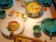 -荷塘秋月·本帮江浙菜(国权路店)