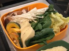 -润园四季椰子鸡火锅(海上世界店)