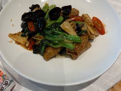 灵隐素斋煲-柒园·三十年创意杭帮菜(龙湖滨江天街店)