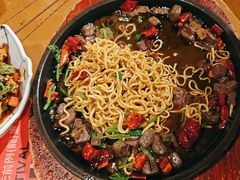 -包整·丝娃娃(一览甲秀楼风景店)