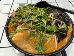 -肥汁米蘭香港米线(长宁来福士店)