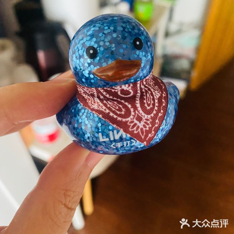 夏天喝🍋柠檬茶上瘾了！ 买还送夏季必备鞋？