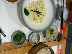 -馋三尺蟹粉小笼(人民广场店)