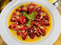 黄金蒜蓉小龙虾-丹江渔村(首都机场店)