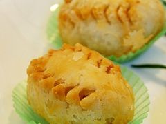 刺猬榴莲酥&nbsp;-上海老站(徐家汇店)