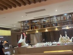 -雍和会海鲜姿造自助(湖东路店)