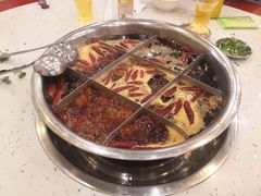 -朱氏胖子烂火锅(洪崖洞店)