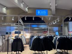 -王府井奥莱临潼小镇(临潼店)