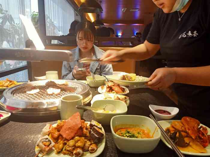 花禾荟自助餐厅(金宝方圆荟店)-"吃了两回了,本人不怎么吃肉,爱吃肉的