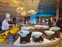 -咖啡苑自助餐厅·中国大饭店