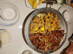 -小鱼小牛·鱼牛干锅·脆鱼火锅(世欧广场店)