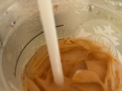 -星巴克(北京中关村北京国际店)