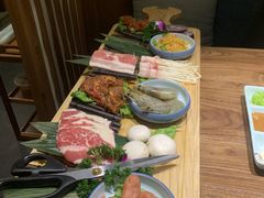 -明洞阿姨·韩式酱蟹烤肉·创意料理(三元桥店)