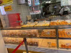 面包甜点陈列柜-鲍师傅糕点(大沽南路店)