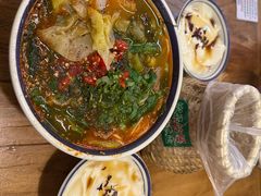 -云阿蛮云南生烫牛肉米线(奉贤路店)