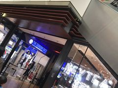 门面-喜茶(上海正大广场店)