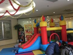 -爱乐梵国际儿童教育中心(古美店)