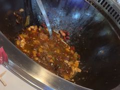 -哈尔滨烧烤·山河村铁锅炖(交大店)