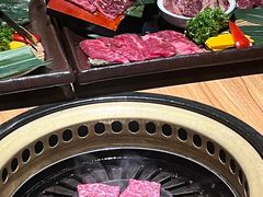 -炼火烤肉店