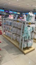 -爱婴室(上海齐河路店)