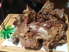 -东口码头·烧鸽子·鱼头泡饼·地方菜(金鹰悦城店)