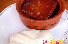 Dongpo Pork in Pancake