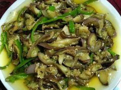 青椒炒茄片-和平饭店