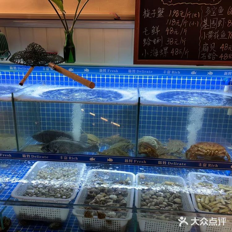海边也有如此温馨实惠的小菜馆！