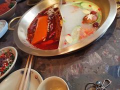 -小龙坎火锅(湖滨银泰in77店)