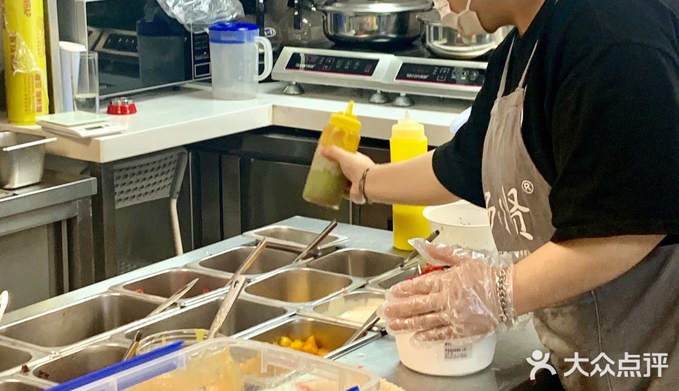 我在杨小贤点了这个，赢得了全场的注目礼！