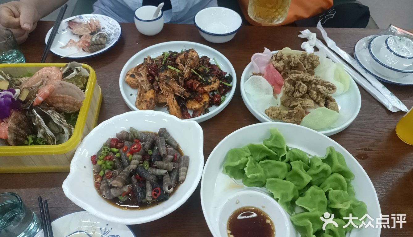 来青岛就要吃海鲜呀