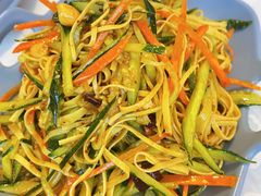 -辣盆盆麻辣小龙虾(哈尔滨总店)