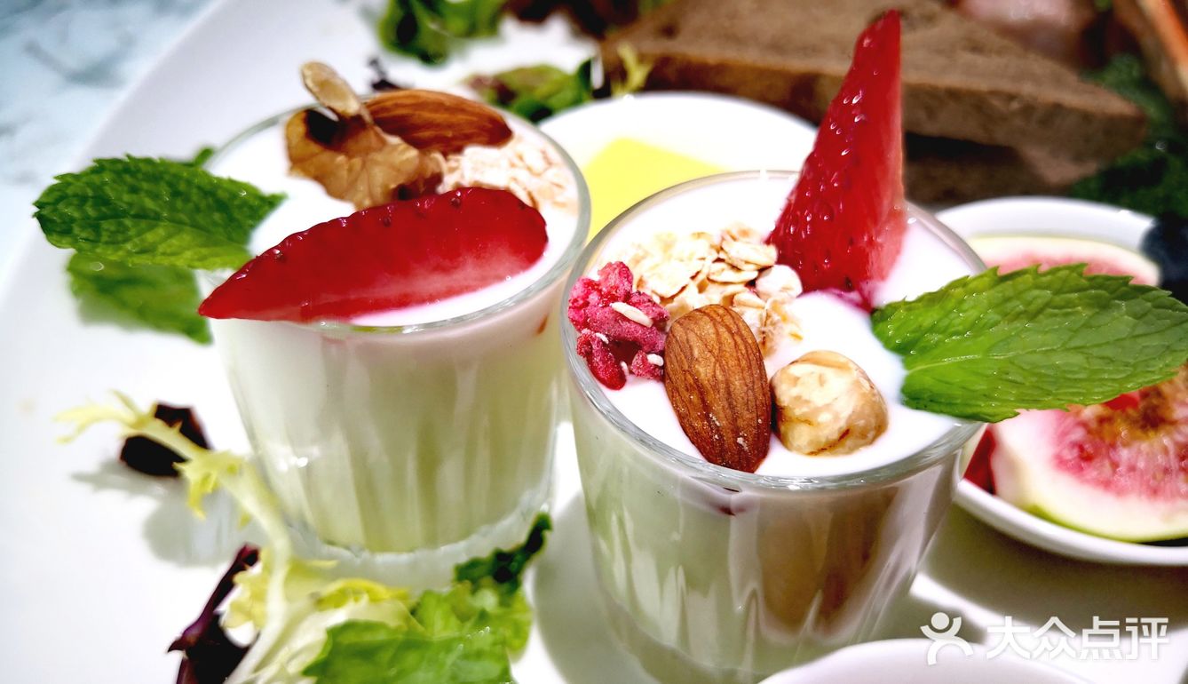 心动约会地图～春日里的一场双色龙虾Brunch