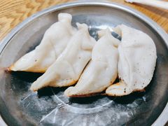 -黄阿姨锅贴大王(万航渡路店)