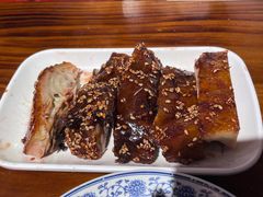 -爆炸头阿姨小四川正宗川味小吃(无任何分店)