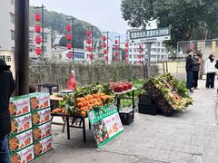 -湘力力小院·鱼汤泡饭(枫林路店)
