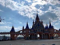 -七彩云南欢乐世界