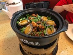 -芳村榕树头叹佬鸡煲(体育西店)