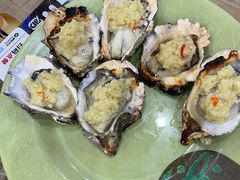 炭烧蒜蓉生蚝-贞姨美食·老字号海鲜大排档