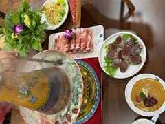 -爱新觉罗福臨火锅馆(万科滑雪场店)