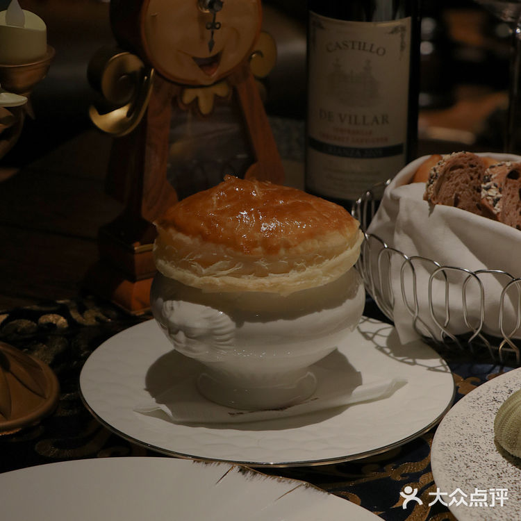 南京| 首家童话主题西餐🍽公主们快回家📣