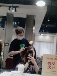 -P.R.O.salon 发哲