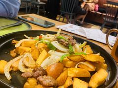 -塔哈尔·新疆盛宴(城西银泰店)